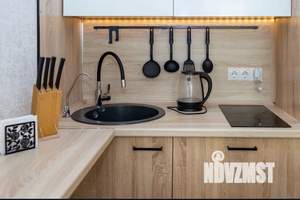 2-к квартира, посуточно, 40м2, 8/14 этаж