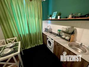 1-к квартира, посуточно, 41м2, 1/3 этаж