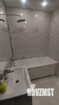 1-к квартира, посуточно, 38м2, 8/17 этаж