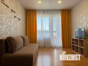 1-к квартира, посуточно, 42м2, 7/17 этаж