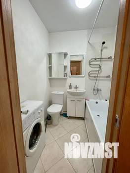 Студия квартира, посуточно, 30м2, 18/18 этаж