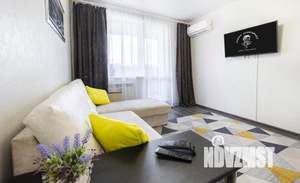 1-к квартира, посуточно, 46м2, 1/1 этаж