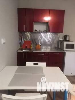 Студия квартира, посуточно, 27м2, 1/10 этаж