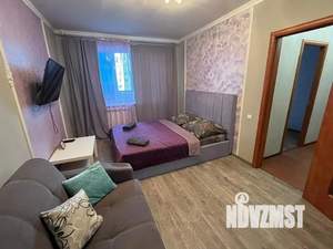 2-к квартира, посуточно, 50м2, 7/10 этаж