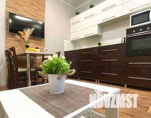 1-к квартира, посуточно, 48м2, 1/1 этаж