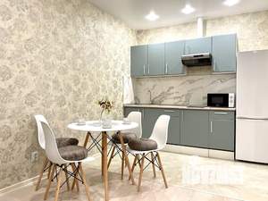 2-к квартира, посуточно, 46м2, 18/23 этаж