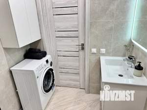 1-к квартира, посуточно, 35м2, 11/18 этаж