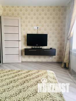 1-к квартира, посуточно, 35м2, 2/10 этаж