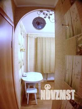 2-к квартира, посуточно, 33м2, 1/4 этаж