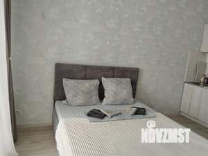 Студия квартира, посуточно, 32м2, 5/7 этаж