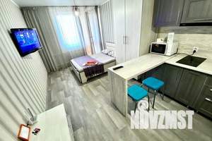 1-к квартира, посуточно, 37м2, 7/14 этаж