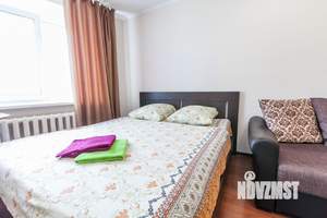 1-к квартира, посуточно, 42м2, 1/1 этаж