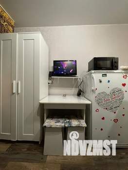 Студия квартира, посуточно, 12м2, 1/4 этаж