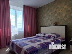 1-к квартира, посуточно, 42м2, 13/17 этаж