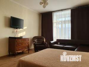 1-к квартира, посуточно, 45м2, 5/5 этаж