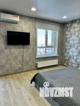 Студия квартира, посуточно, 30м2, 17/17 этаж