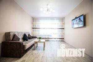 2-к квартира, посуточно, 52м2, 14/14 этаж