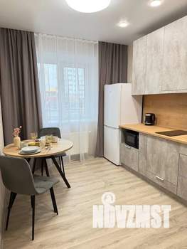 1-к квартира, посуточно, 36м2, 1/16 этаж