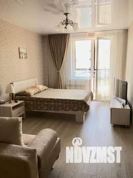 Студия квартира, посуточно, 32м2, 9/16 этаж