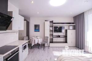 Студия квартира, посуточно, 30м2, 2/16 этаж