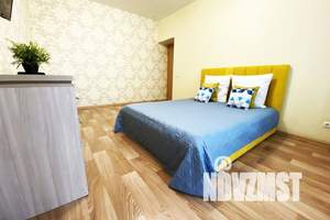 1-к квартира, посуточно, 35м2, 8/17 этаж