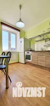 1-к квартира, посуточно, 45м2, 5/5 этаж