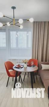 1-к квартира, посуточно, 42м2, 8/10 этаж