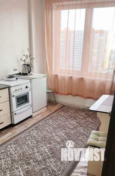 1-к квартира, посуточно, 38м2, 8/11 этаж