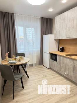 1-к квартира, посуточно, 36м2, 1/16 этаж