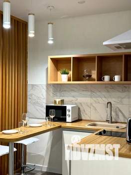 1-к квартира, посуточно, 40м2, 13/16 этаж