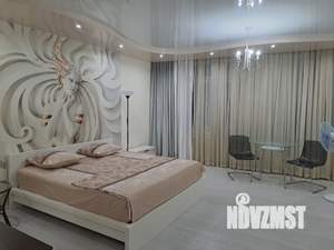 1-к квартира, посуточно, 45м2, 9/25 этаж