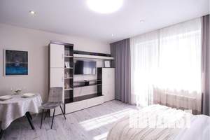 1-к квартира, посуточно, 38м2, 2/16 этаж