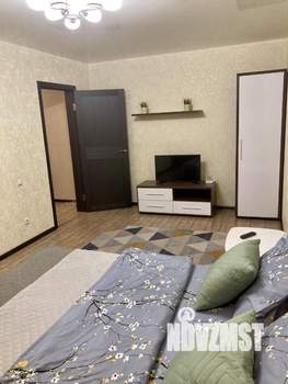 1-к квартира, посуточно, 36м2, 5/10 этаж