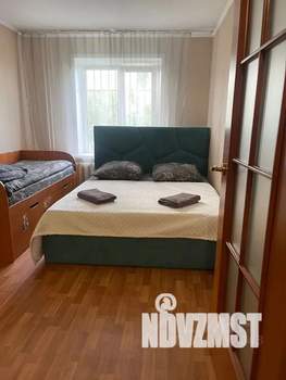 2-к квартира, посуточно, 50м2, 1/10 этаж