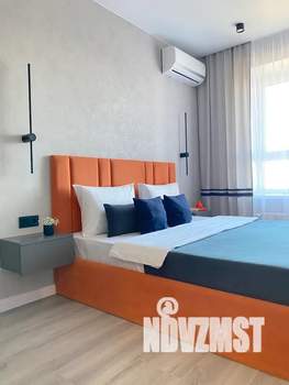 1-к квартира, посуточно, 37м2, 7/10 этаж