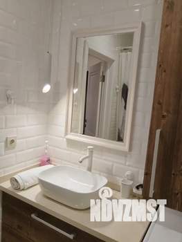 Студия квартира, посуточно, 38м2, 14/18 этаж