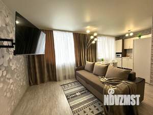 1-к квартира, посуточно, 44м2, 11/16 этаж