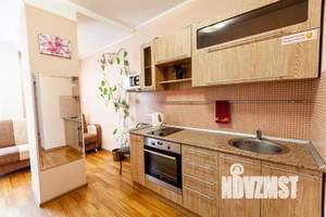 1-к квартира, посуточно, 42м2, 1/1 этаж