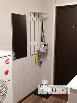 Студия квартира, посуточно, 12м2, 1/4 этаж