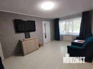 3-к квартира, посуточно, 46м2, 1/1 этаж