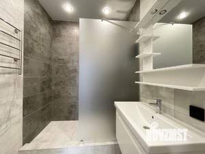 Студия квартира, посуточно, 42м2, 20/22 этаж