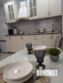 Студия квартира, посуточно, 30м2, 15/17 этаж