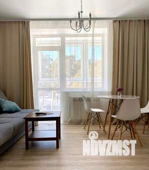 1-к квартира, посуточно, 39м2, 1/1 этаж