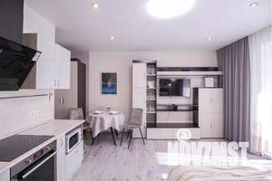 1-к квартира, посуточно, 38м2, 2/16 этаж