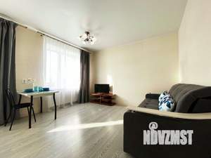 1-к квартира, посуточно, 37м2, 1/1 этаж