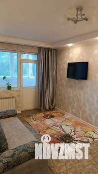 2-к квартира, посуточно, 48м2, 1/10 этаж