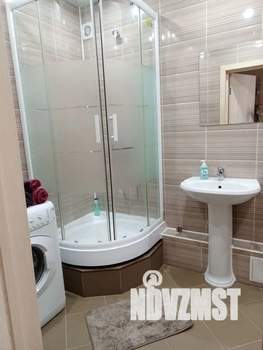 1-к квартира, посуточно, 48м2, 11/24 этаж