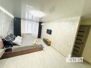 1-к квартира, посуточно, 37м2, 1/5 этаж