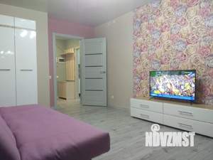 2-к квартира, посуточно, 50м2, 13/16 этаж