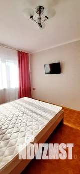 1-к квартира, посуточно, 34м2, 8/10 этаж